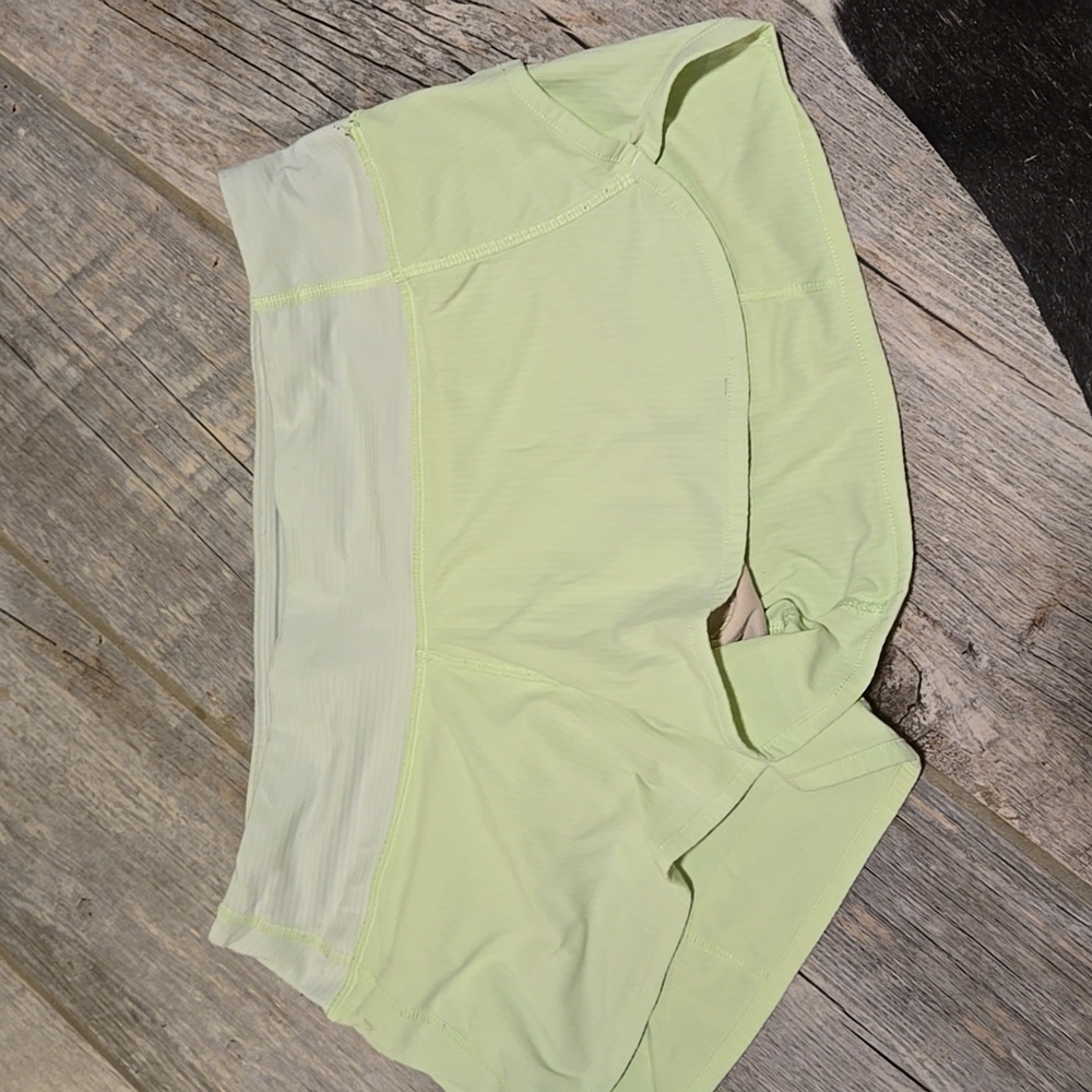 Lululemon speed up